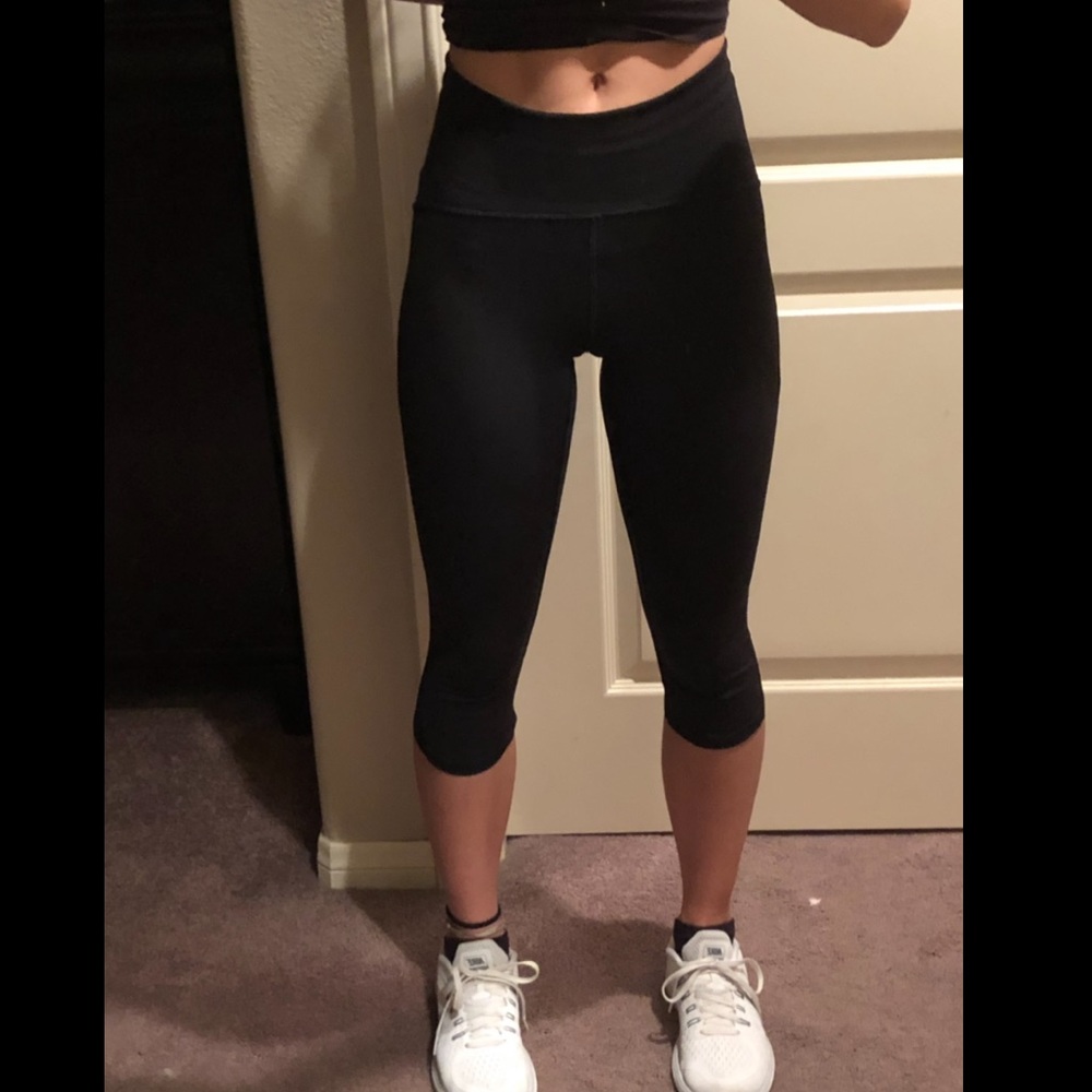 Lululemon train times crop leggings